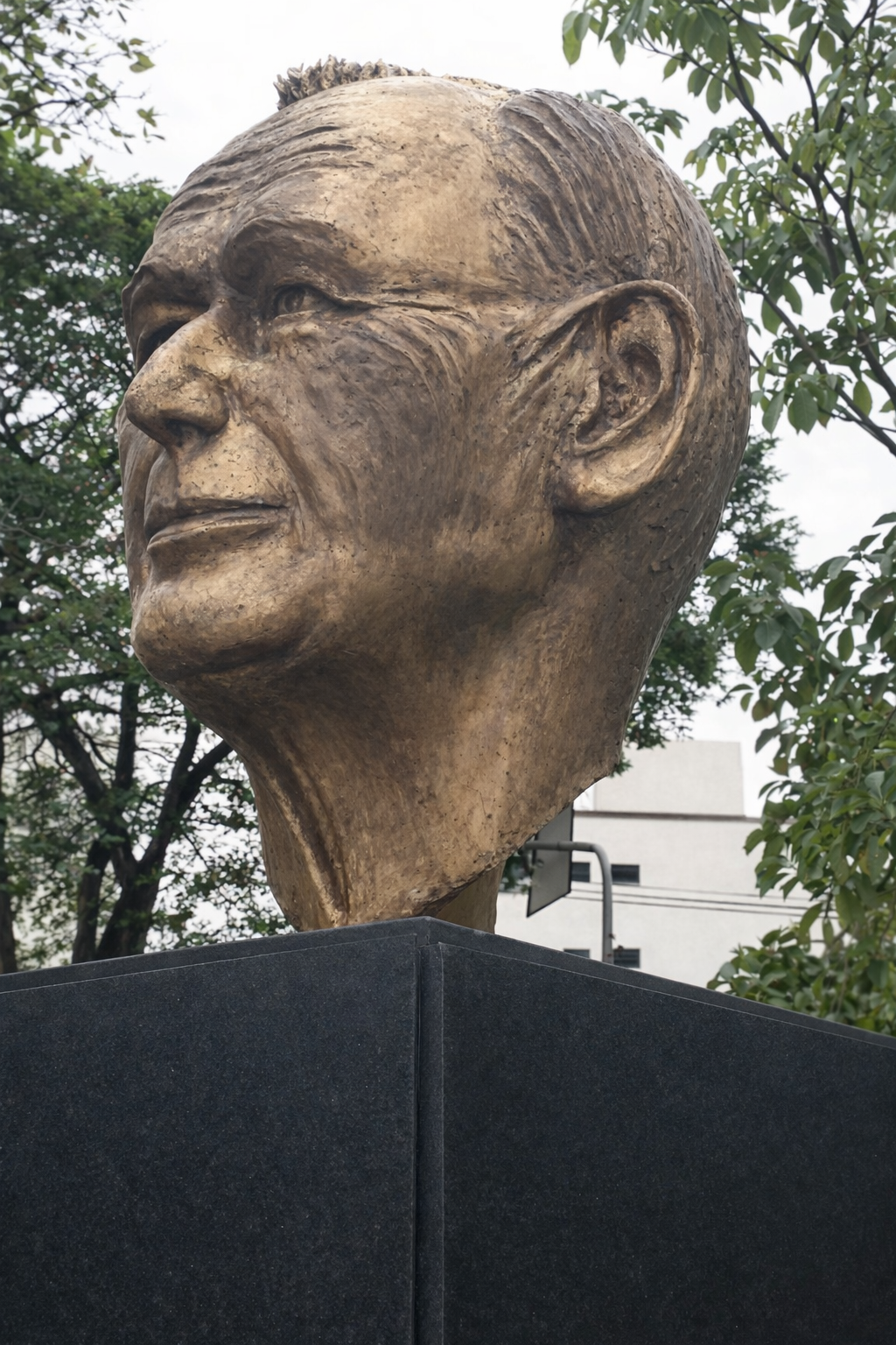 Escultura 1